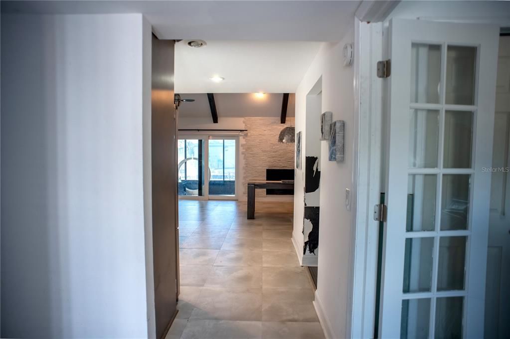 For Sale: $175,000 (2 beds, 2 baths, 1460 Square Feet)