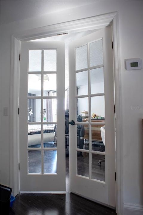 For Sale: $175,000 (2 beds, 2 baths, 1460 Square Feet)