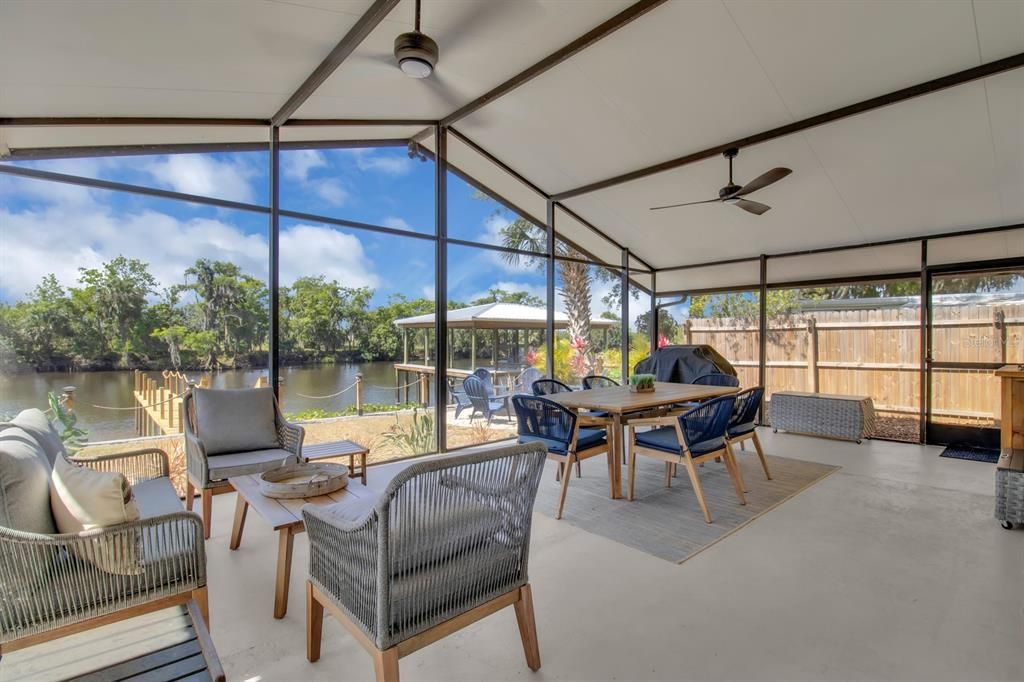 For Sale: $599,000 (3 beds, 2 baths, 1582 Square Feet)