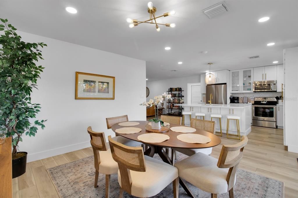 For Sale: $599,000 (3 beds, 2 baths, 1582 Square Feet)