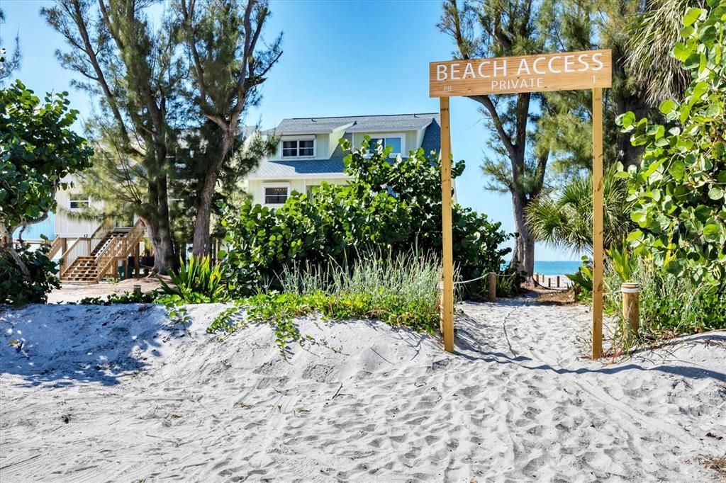 For Sale: $895,000 (2 beds, 2 baths, 1347 Square Feet)