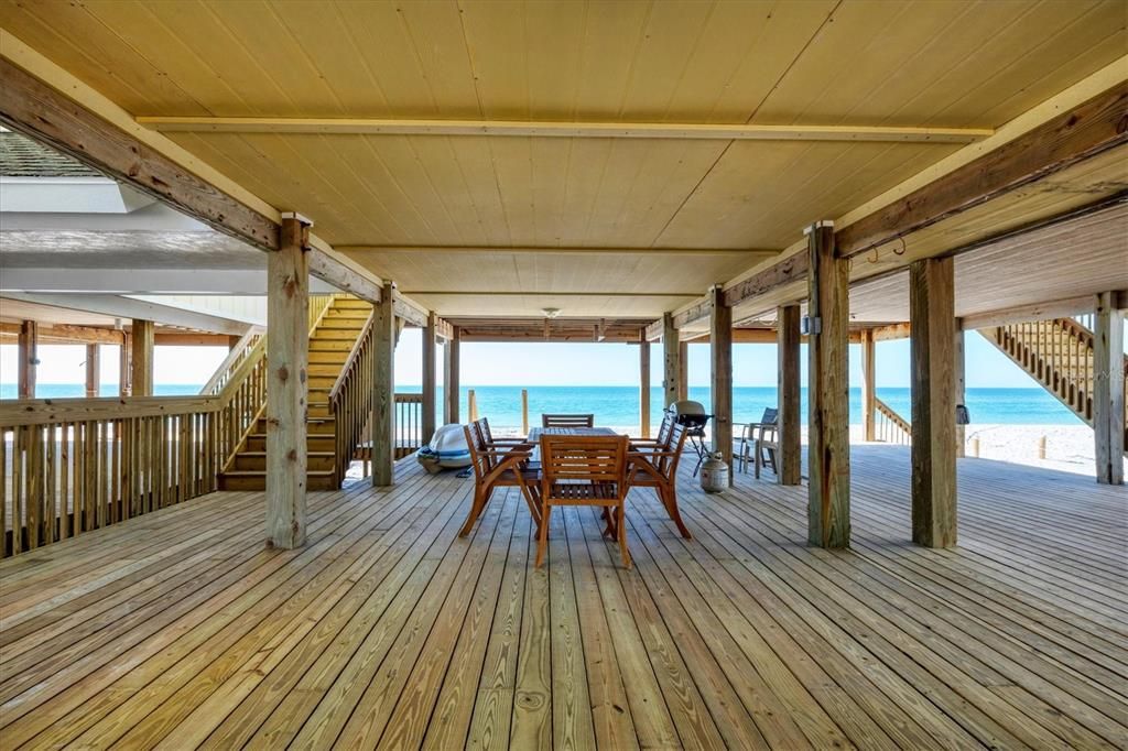 For Sale: $895,000 (2 beds, 2 baths, 1347 Square Feet)