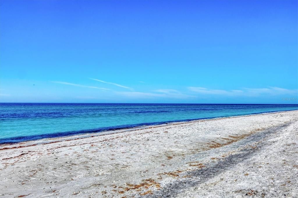 For Sale: $895,000 (2 beds, 2 baths, 1347 Square Feet)