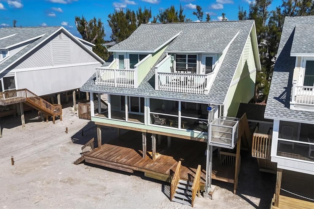 For Sale: $895,000 (2 beds, 2 baths, 1347 Square Feet)