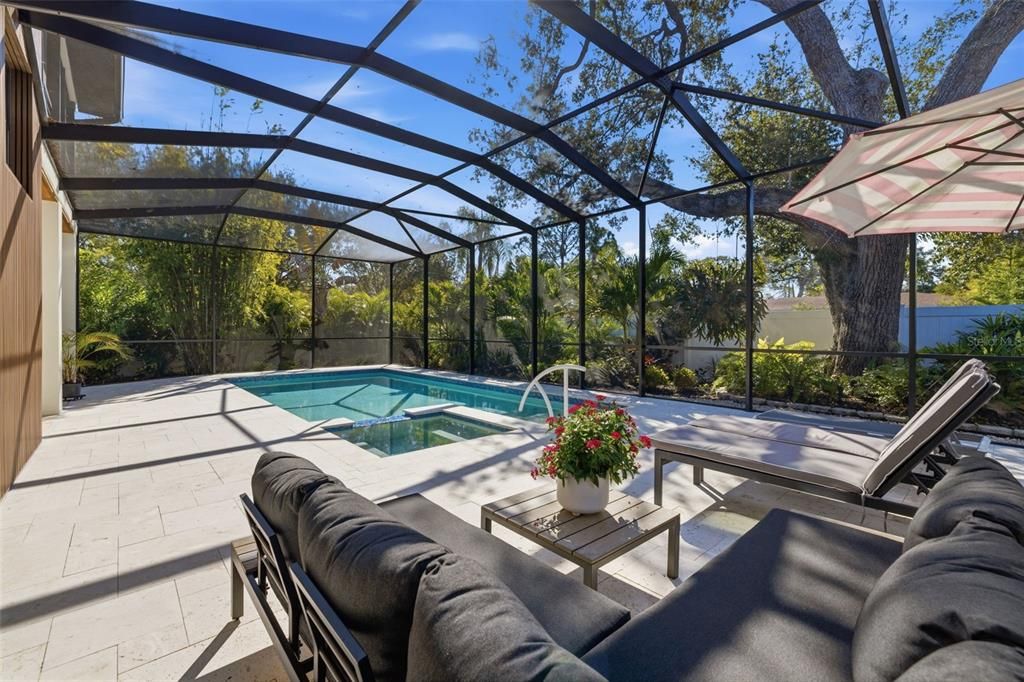 For Sale: $1,895,000 (5 beds, 5 baths, 4518 Square Feet)