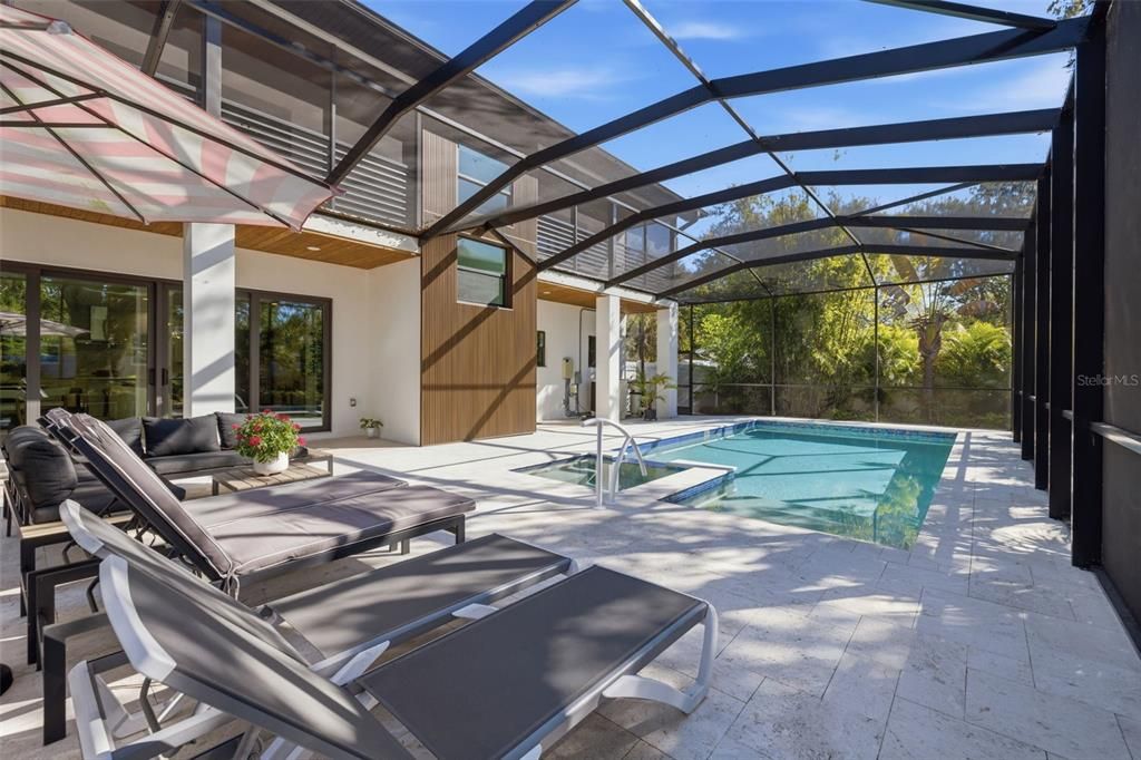 For Sale: $1,895,000 (5 beds, 5 baths, 4518 Square Feet)