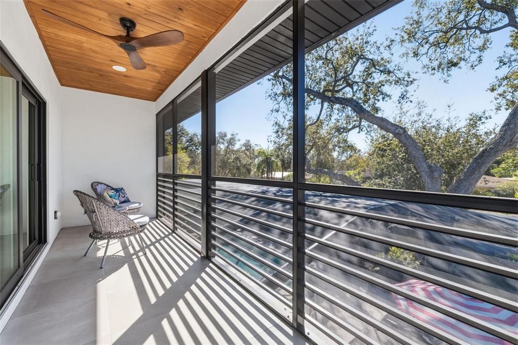 For Sale: $1,895,000 (5 beds, 5 baths, 4518 Square Feet)