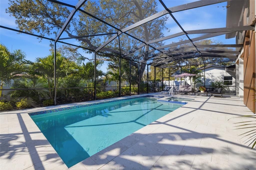 For Sale: $1,895,000 (5 beds, 5 baths, 4518 Square Feet)