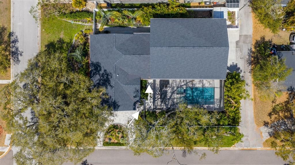 For Sale: $1,895,000 (5 beds, 5 baths, 4518 Square Feet)