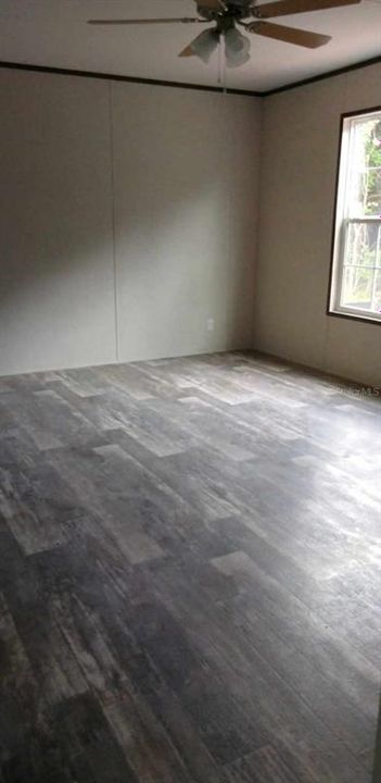 На продажу: $239,900 (3 спален, 2 ванн, 1848 Квадратных фут)
