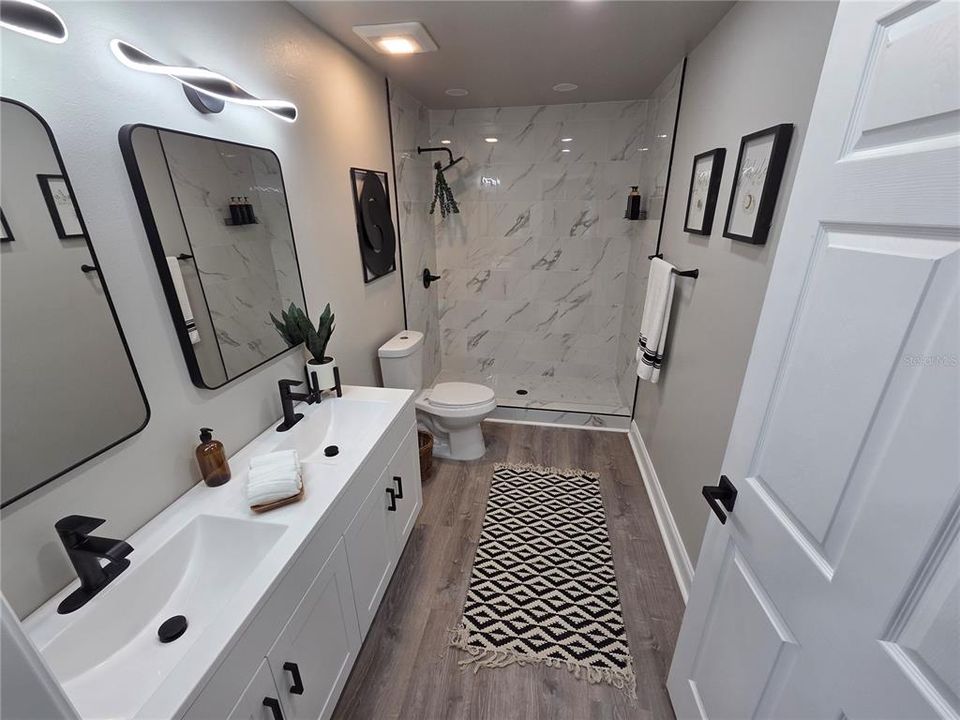 На продажу: $324,990 (3 спален, 2 ванн, 1254 Квадратных фут)
