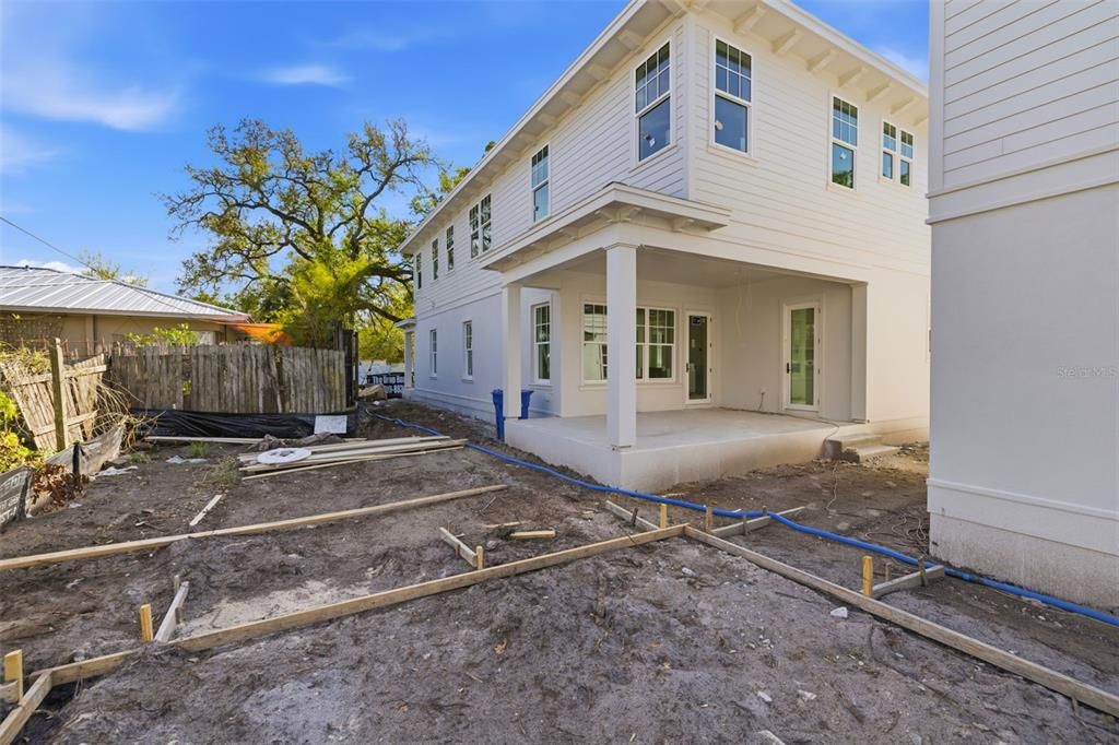 Active With Contract: $2,699,000 (5 beds, 4 baths, 3409 Square Feet)