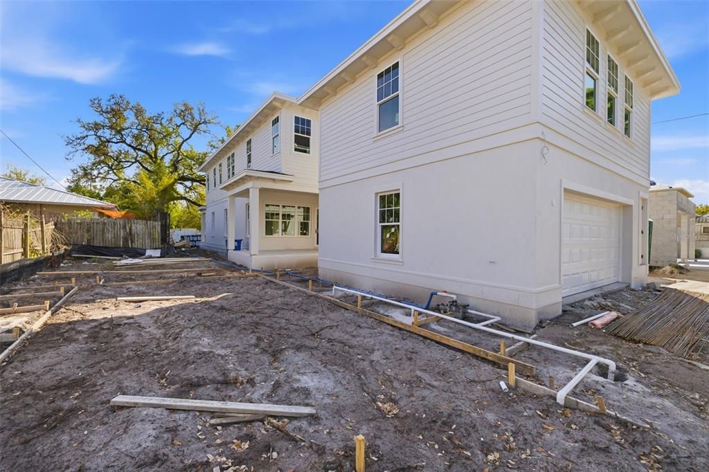 Active With Contract: $2,699,000 (5 beds, 4 baths, 3409 Square Feet)
