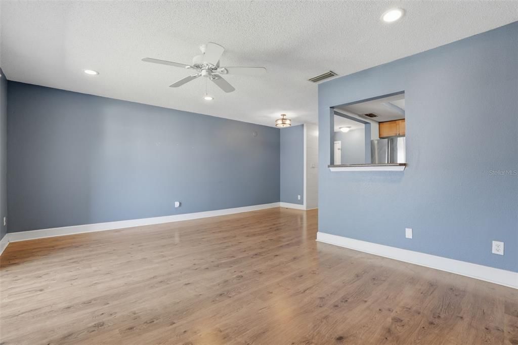 Activo con contrato: $129,990 (1 camas, 1 baños, 678 Pies cuadrados)