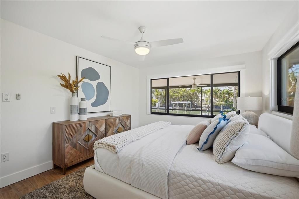 For Sale: $1,735,000 (3 beds, 2 baths, 1692 Square Feet)