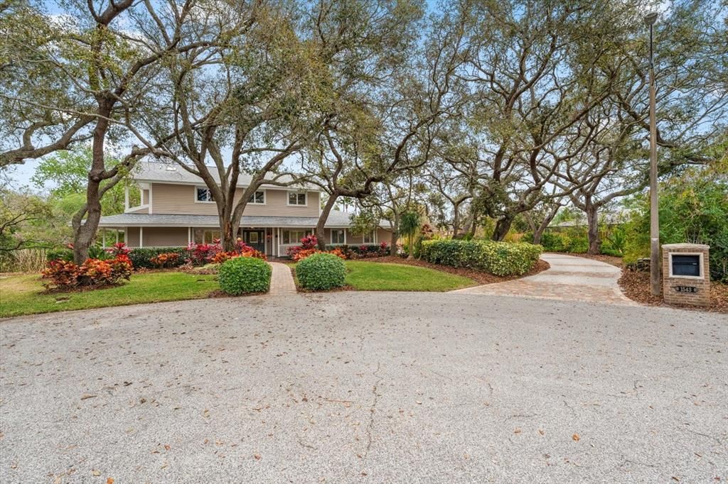 Active With Contract: $1,490,000 (5 beds, 4 baths, 4606 Square Feet)
