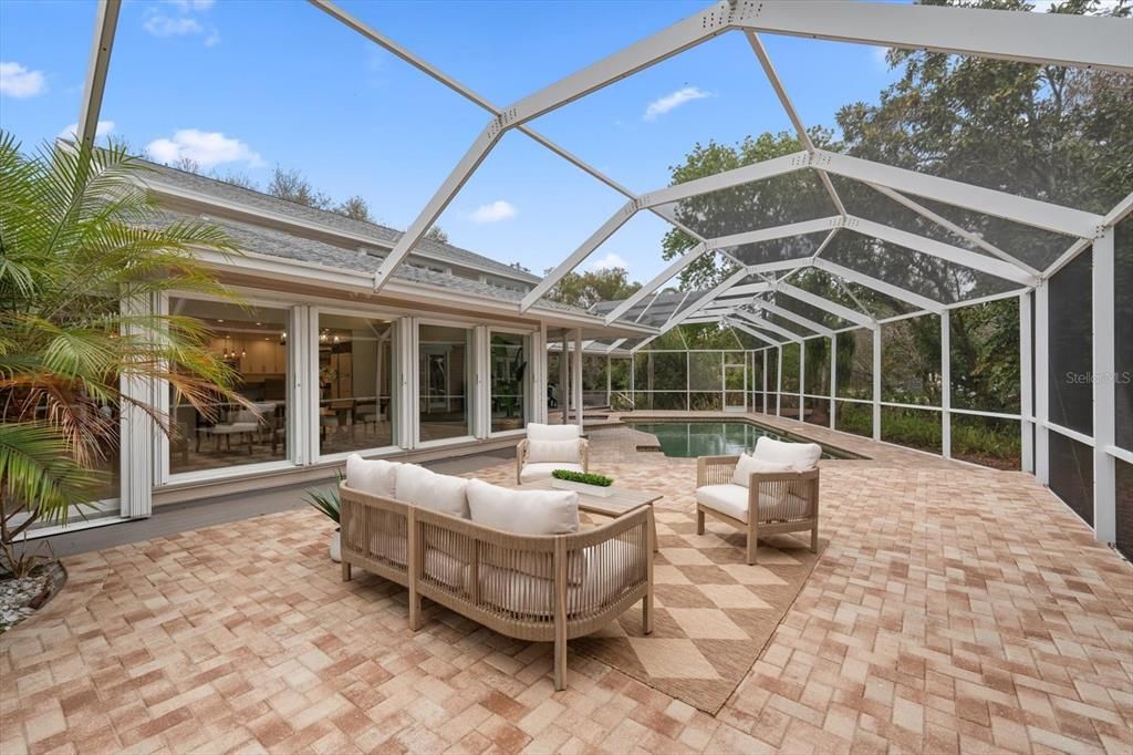 Active With Contract: $1,490,000 (5 beds, 4 baths, 4606 Square Feet)
