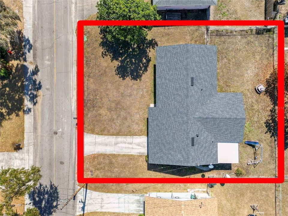 For Sale: $205,000 (3 beds, 2 baths, 1077 Square Feet)