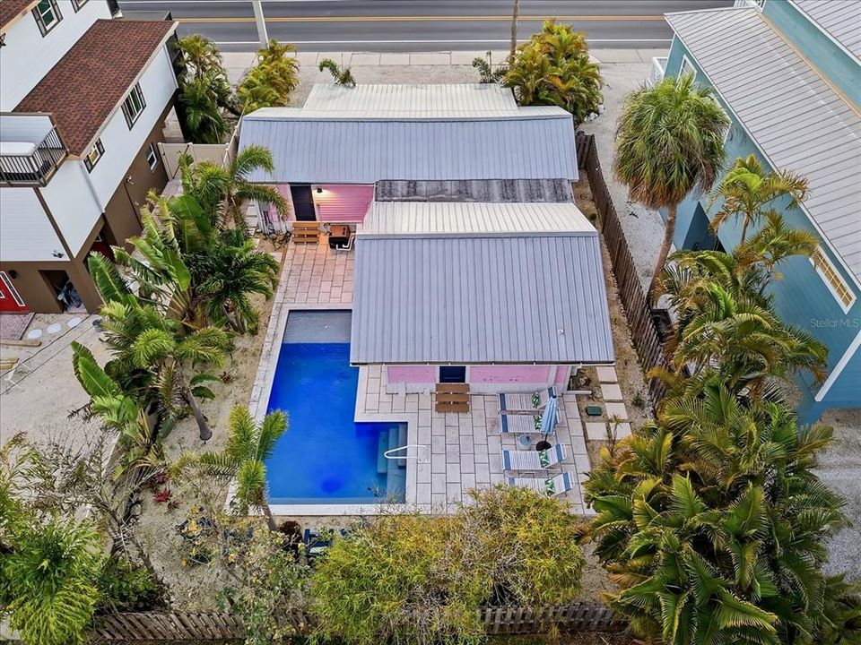 En Venta: $1,049,000 (2 camas, 2 baños, 1048 Pies cuadrados)
