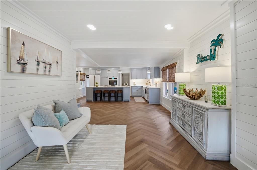 En Venta: $1,049,000 (2 camas, 2 baños, 1048 Pies cuadrados)