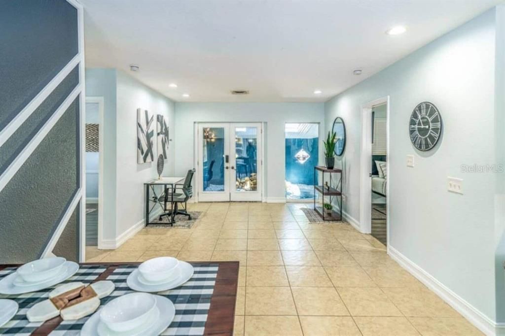 For Sale: $475,000 (5 beds, 3 baths, 2752 Square Feet)