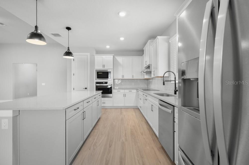 For Sale: $599,900 (4 beds, 2 baths, 2115 Square Feet)