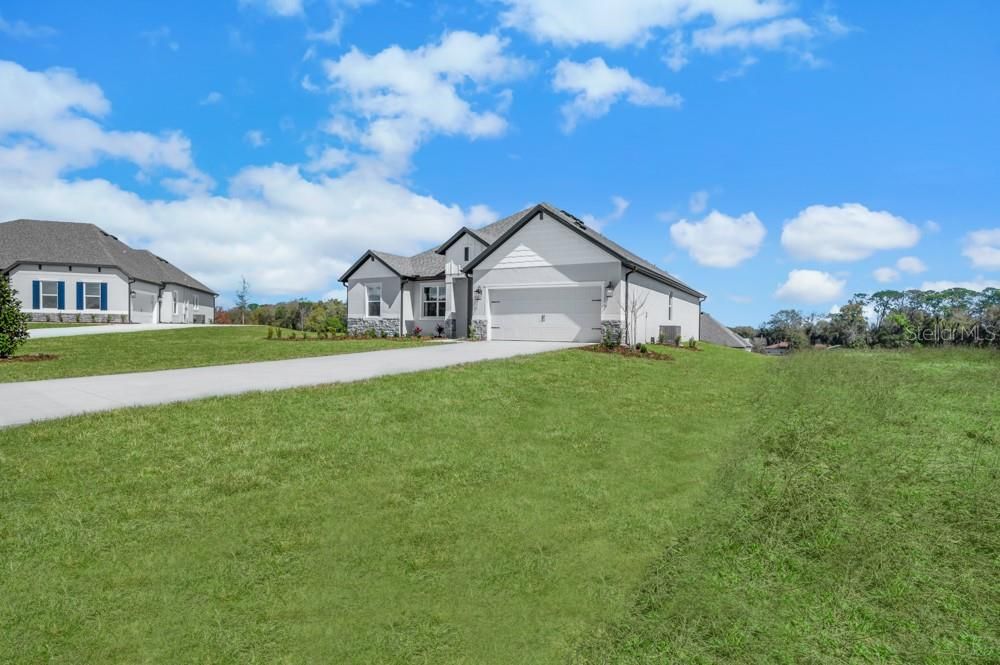 For Sale: $599,900 (4 beds, 2 baths, 2115 Square Feet)