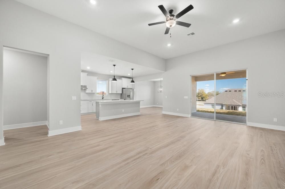 For Sale: $599,900 (4 beds, 2 baths, 2115 Square Feet)