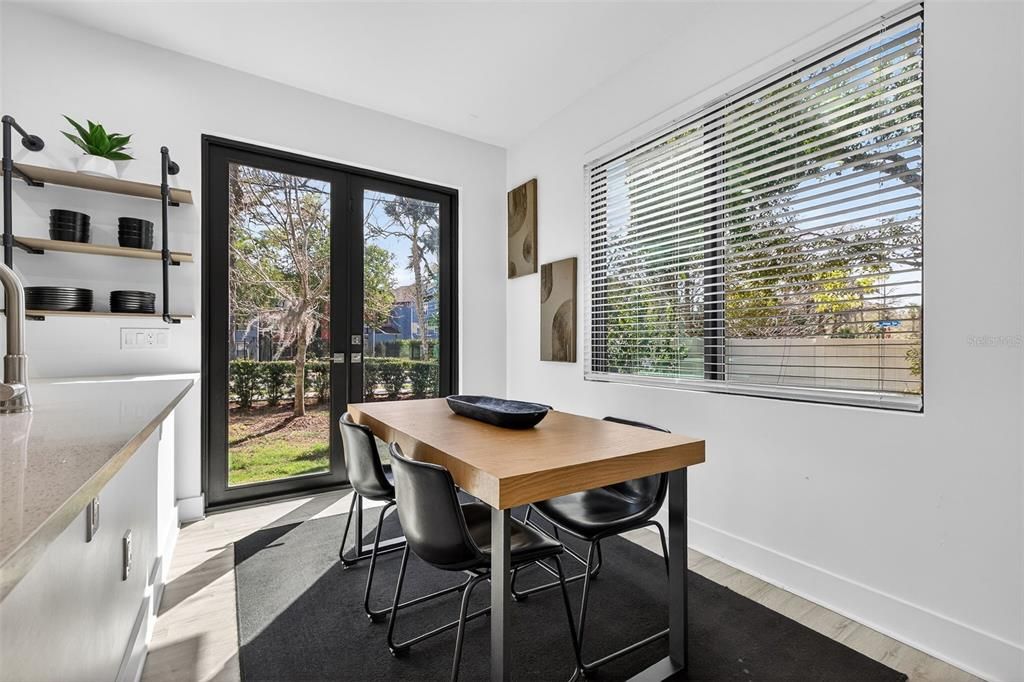 For Rent: $3,500 (3 beds, 2 baths, 1558 Square Feet)
