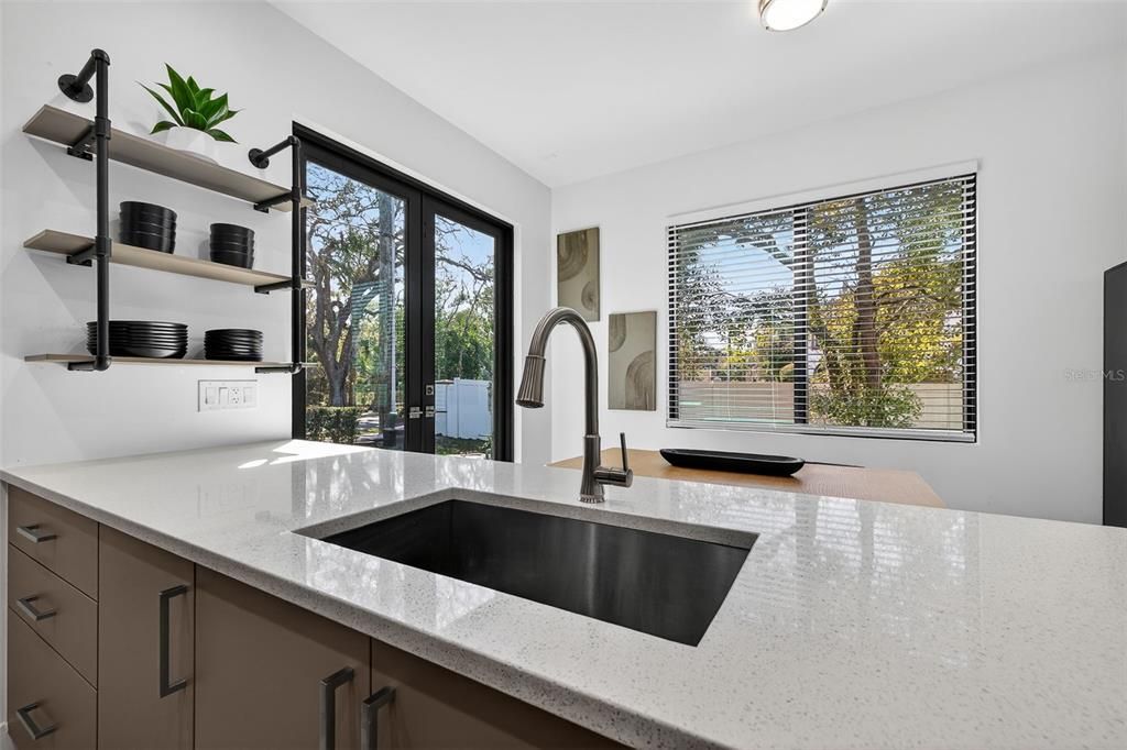 For Rent: $3,500 (3 beds, 2 baths, 1558 Square Feet)
