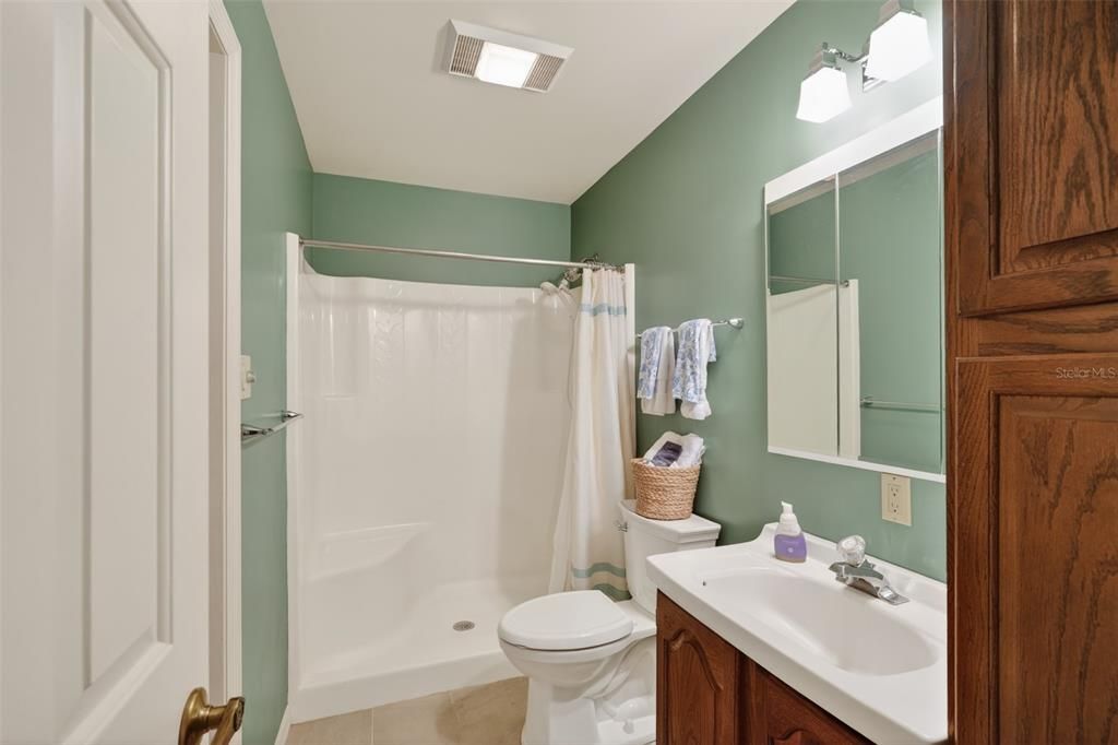 For Sale: $935,000 (3 beds, 2 baths, 1390 Square Feet)