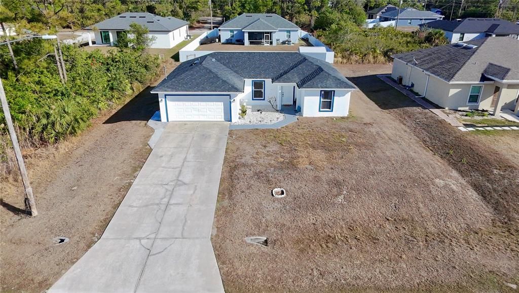 Active With Contract: $269,900 (3 beds, 2 baths, 1173 Square Feet)