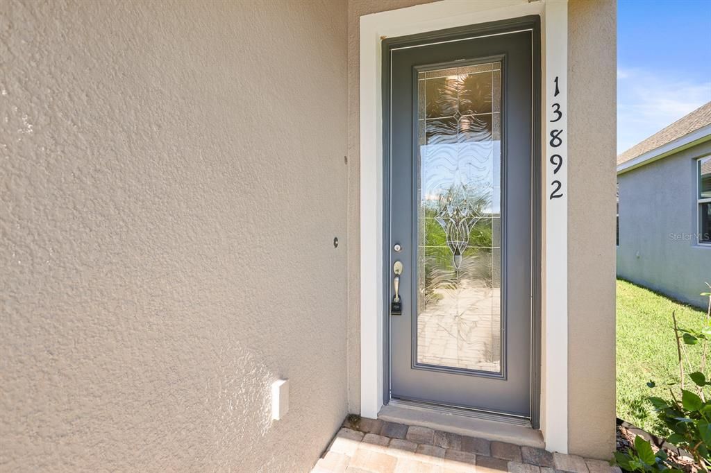 For Sale: $319,000 (2 beds, 2 baths, 1612 Square Feet)