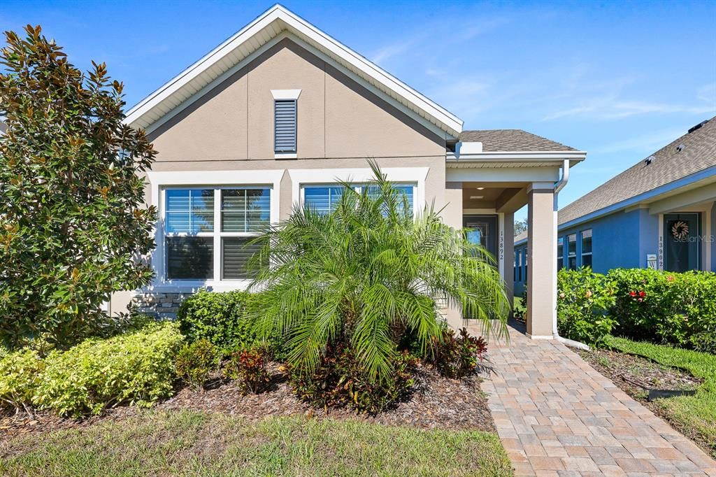 For Sale: $319,000 (2 beds, 2 baths, 1612 Square Feet)