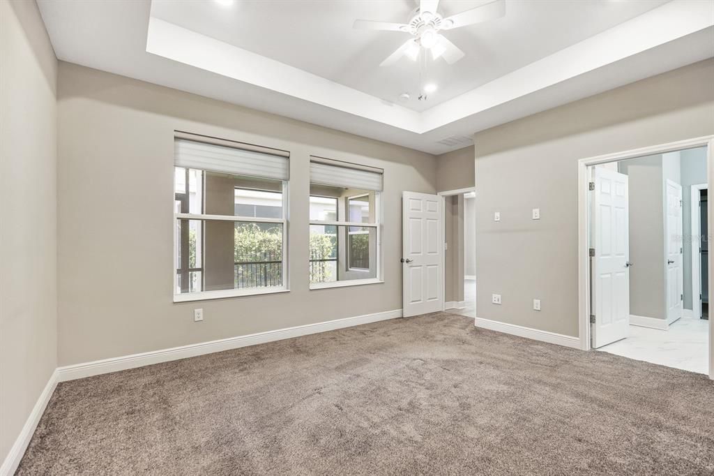 For Sale: $319,000 (2 beds, 2 baths, 1612 Square Feet)