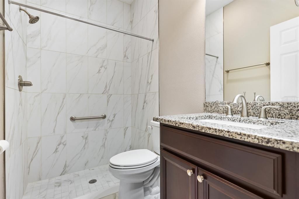 For Sale: $319,000 (2 beds, 2 baths, 1612 Square Feet)