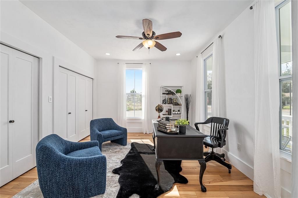 En Venta: $325,000 (3 camas, 2 baños, 1828 Pies cuadrados)