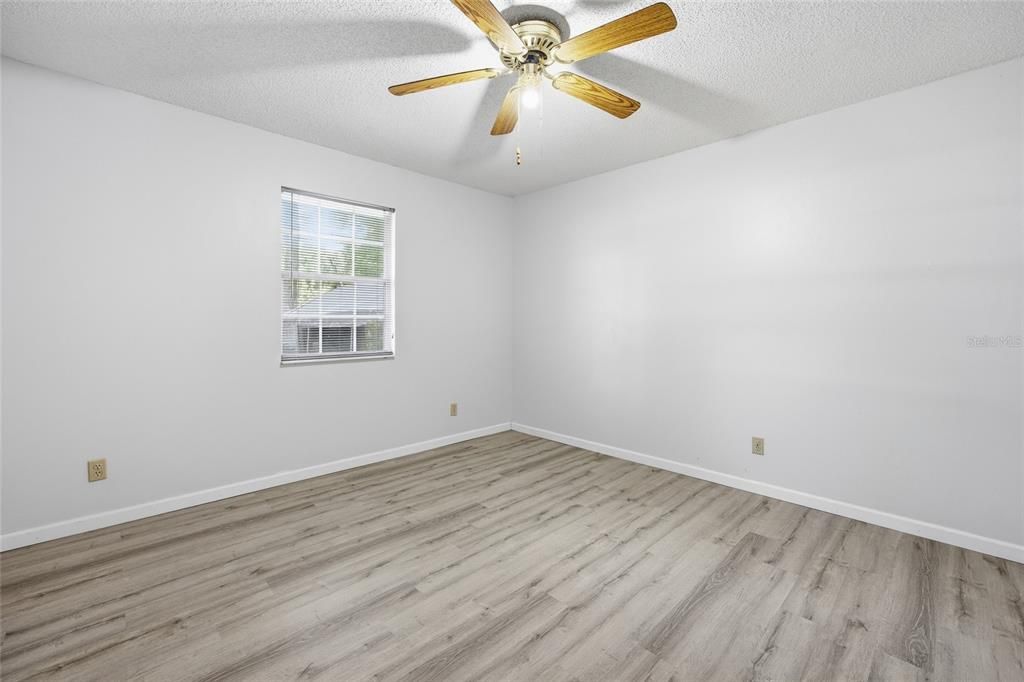 En Venta: $259,000 (3 camas, 2 baños, 1480 Pies cuadrados)