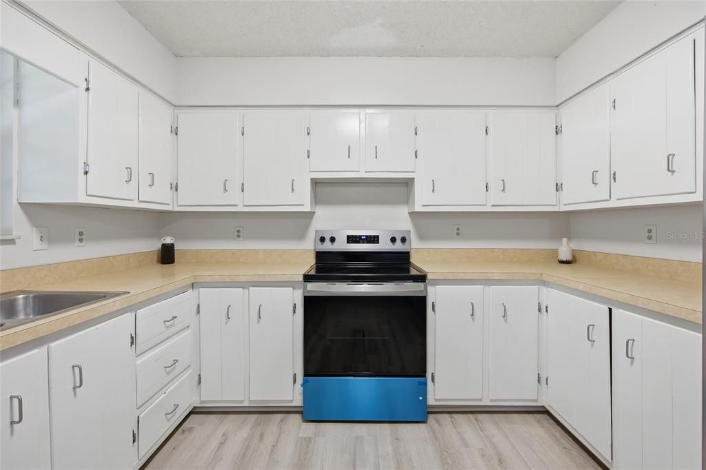 En Venta: $259,000 (3 camas, 2 baños, 1480 Pies cuadrados)