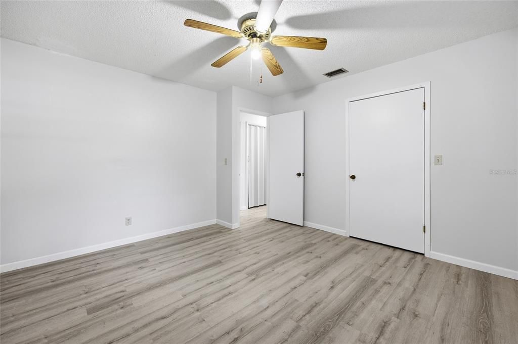 En Venta: $259,000 (3 camas, 2 baños, 1480 Pies cuadrados)