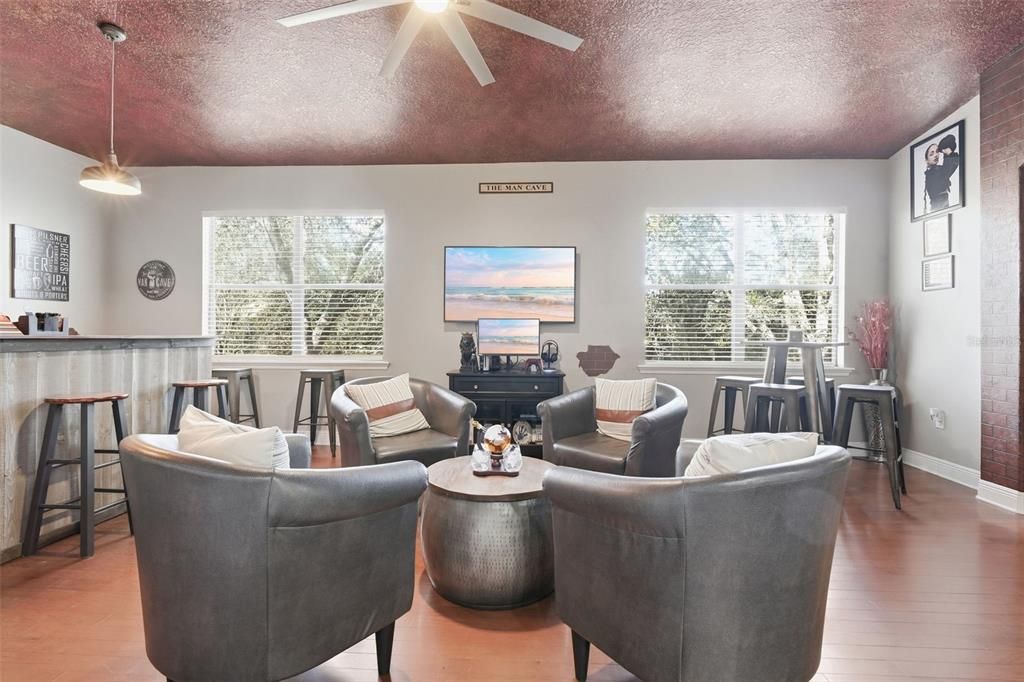 For Rent: $4,000 (4 beds, 3 baths, 3486 Square Feet)