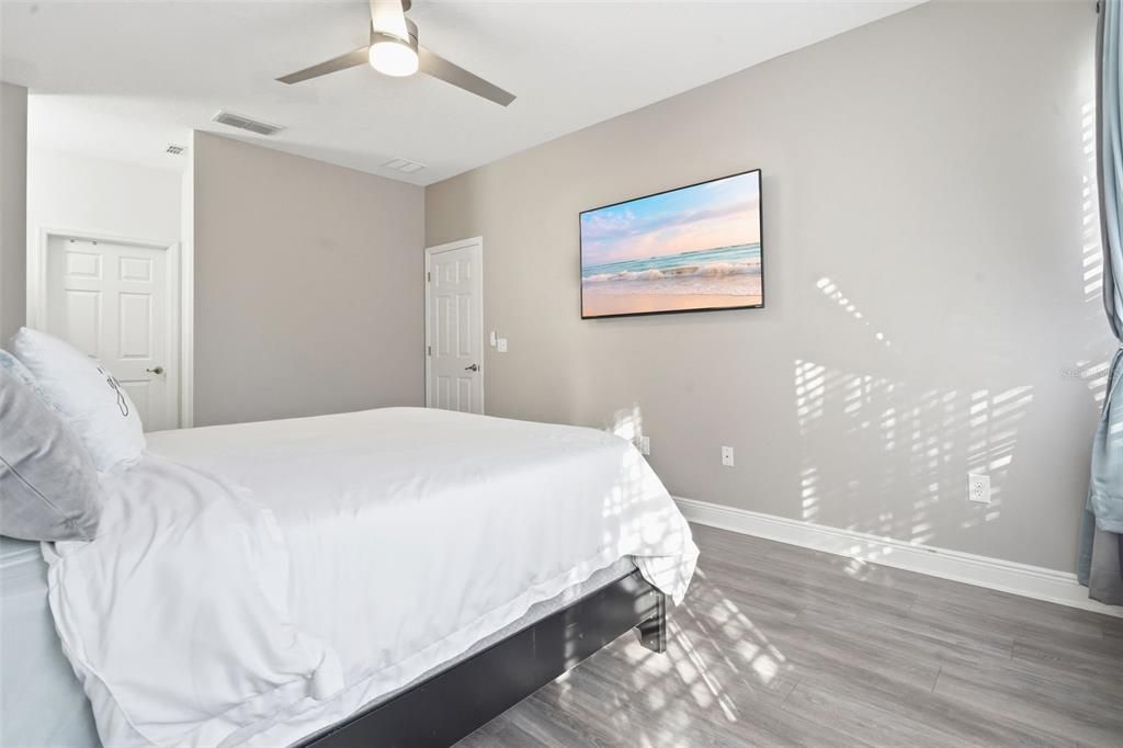 For Rent: $4,000 (4 beds, 3 baths, 3486 Square Feet)