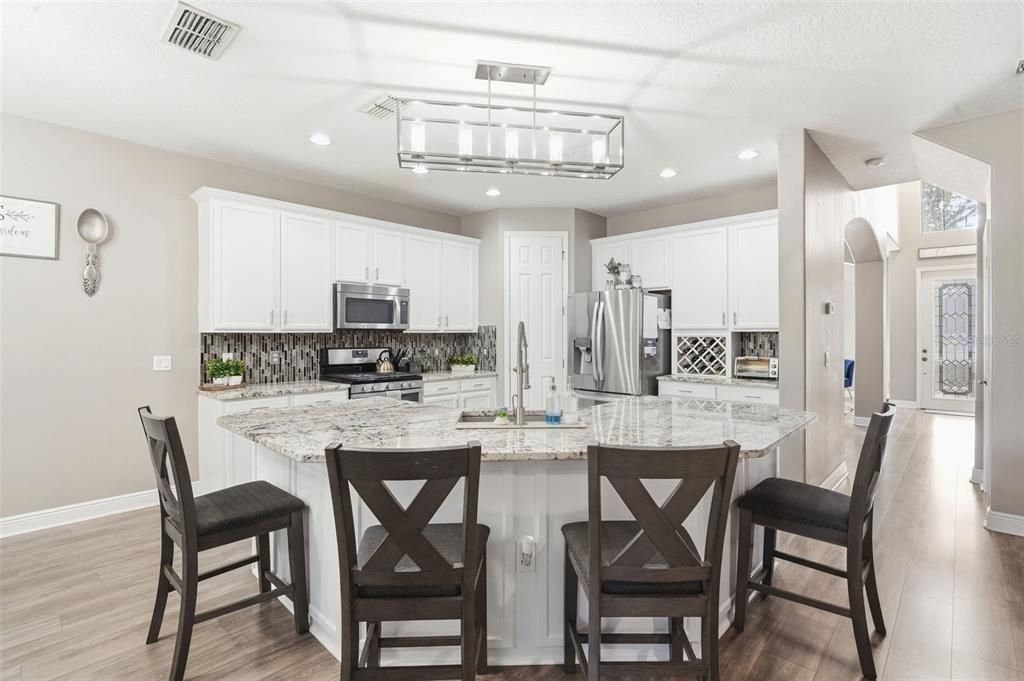 For Rent: $4,000 (4 beds, 3 baths, 3486 Square Feet)