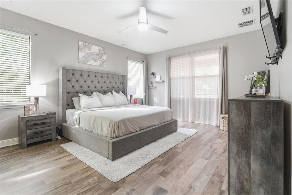 For Rent: $4,000 (4 beds, 3 baths, 3486 Square Feet)