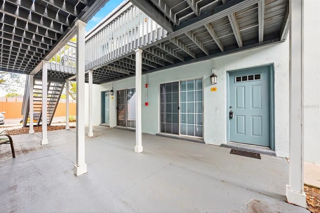 En Venta: $175,000 (2 camas, 2 baños, 870 Pies cuadrados)