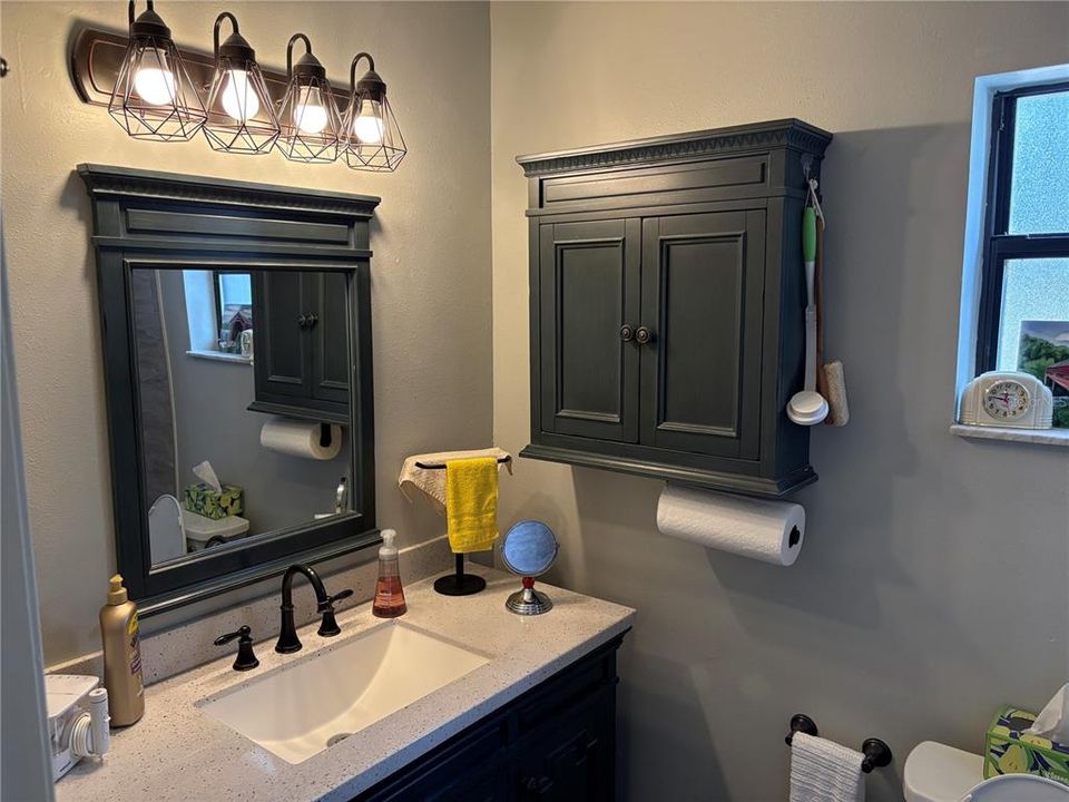 For Sale: $359,900 (3 beds, 2 baths, 1456 Square Feet)