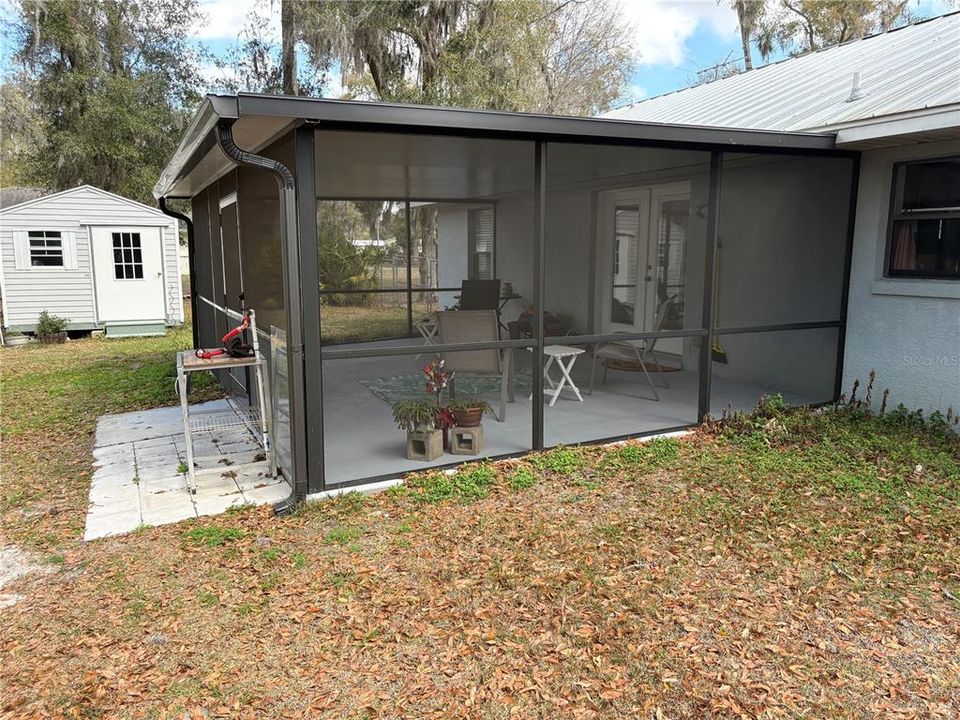 For Sale: $359,900 (3 beds, 2 baths, 1456 Square Feet)