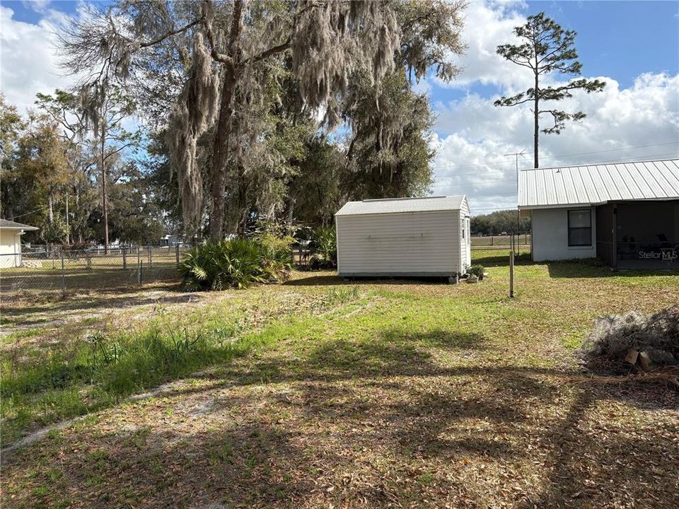 For Sale: $359,900 (3 beds, 2 baths, 1456 Square Feet)
