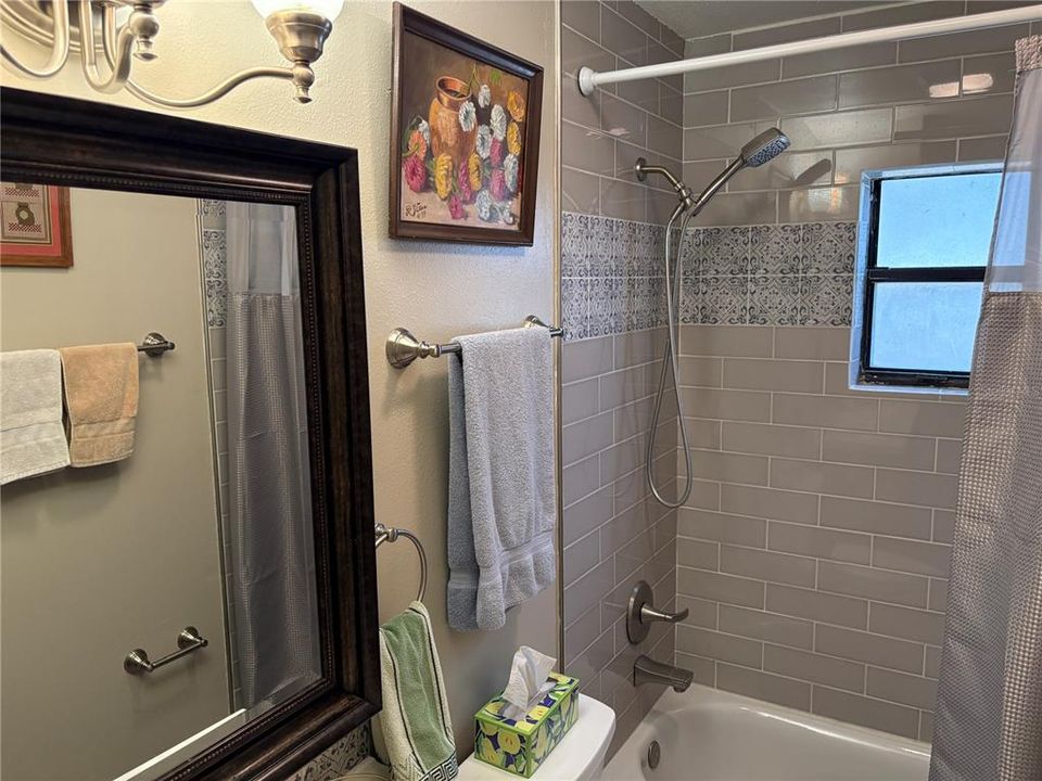 For Sale: $359,900 (3 beds, 2 baths, 1456 Square Feet)