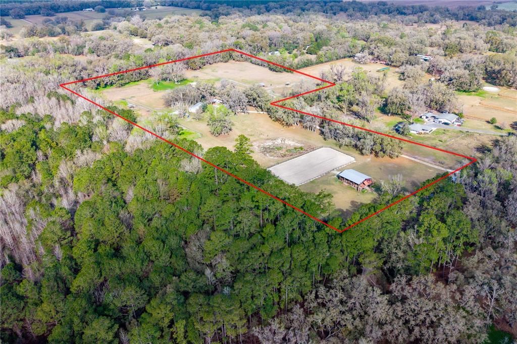 For Sale: $899,000 (3 beds, 2 baths, 1560 Square Feet)